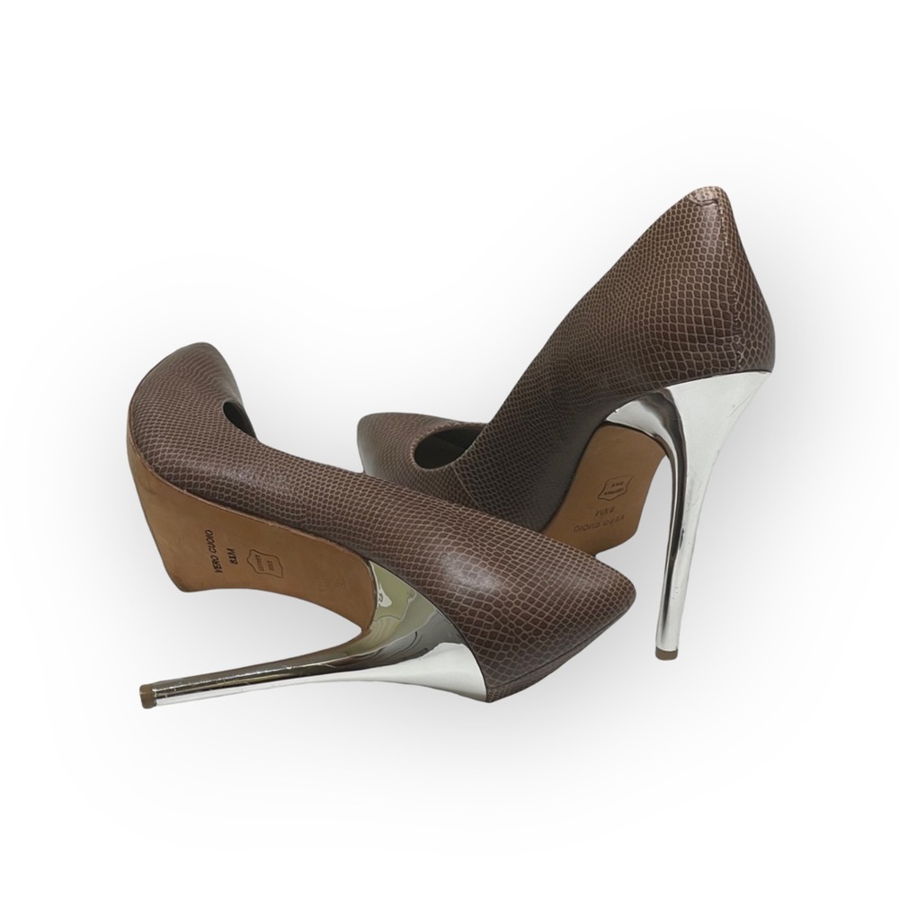 BCBG MaxAzria ❤︎ Onnie Snakeskin Leather Pump ❤︎ Mirror Stiletto Heel ❤︎ Taupe - Picture 10 of 16